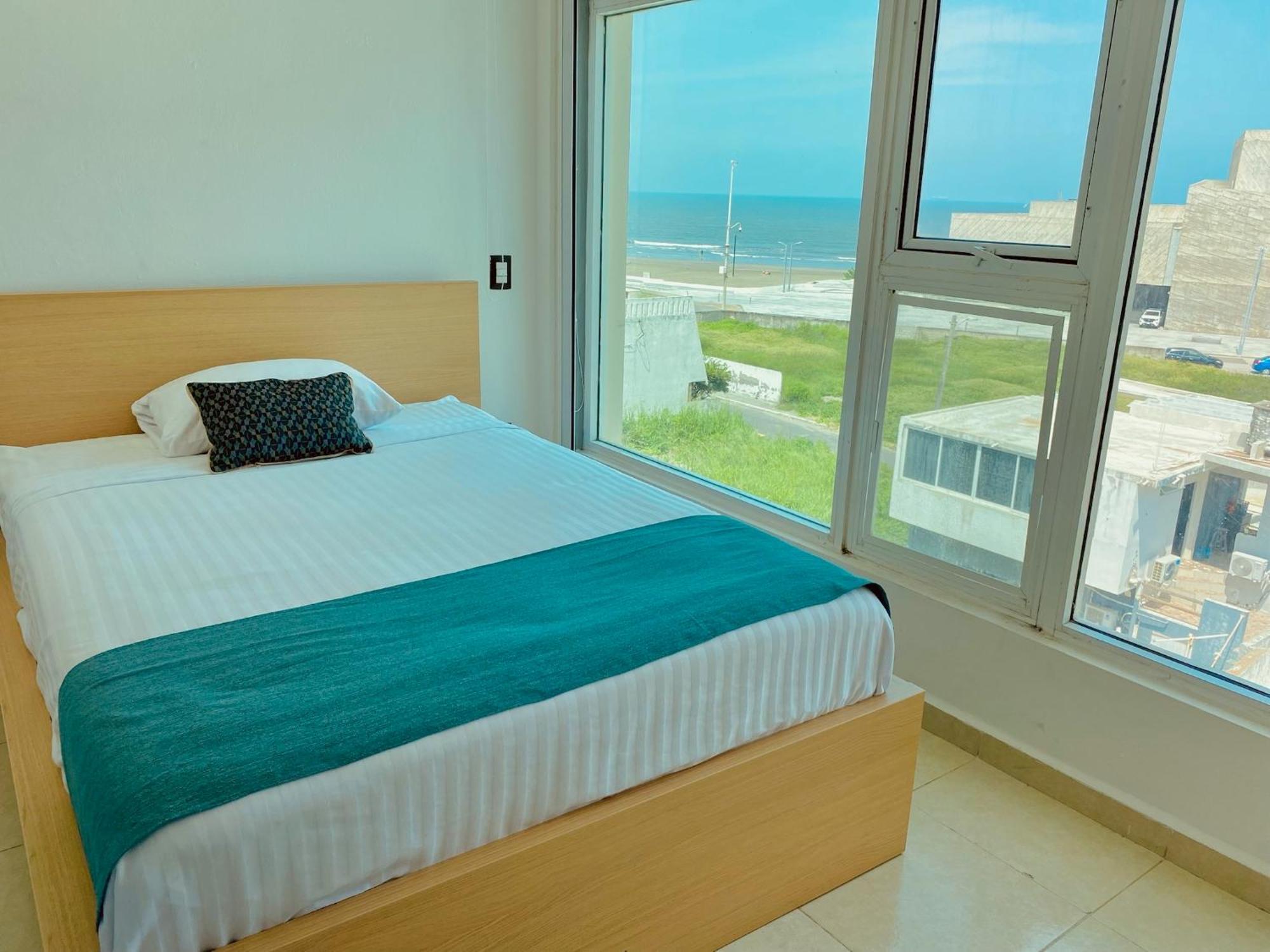 Apartamento FRENTE PLAYA vista al mar, PISCINA DE USO EXCLUSIVO Boca del Río Exterior foto